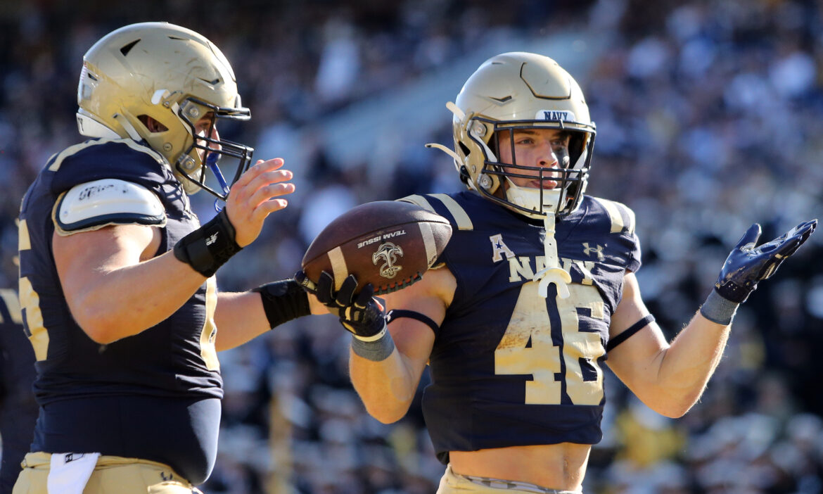 College Football Underdog Preview For Notre Dame-Navy