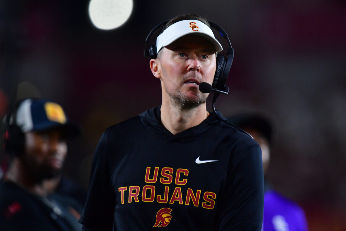College Football Underdog Preview for Iowa-USC